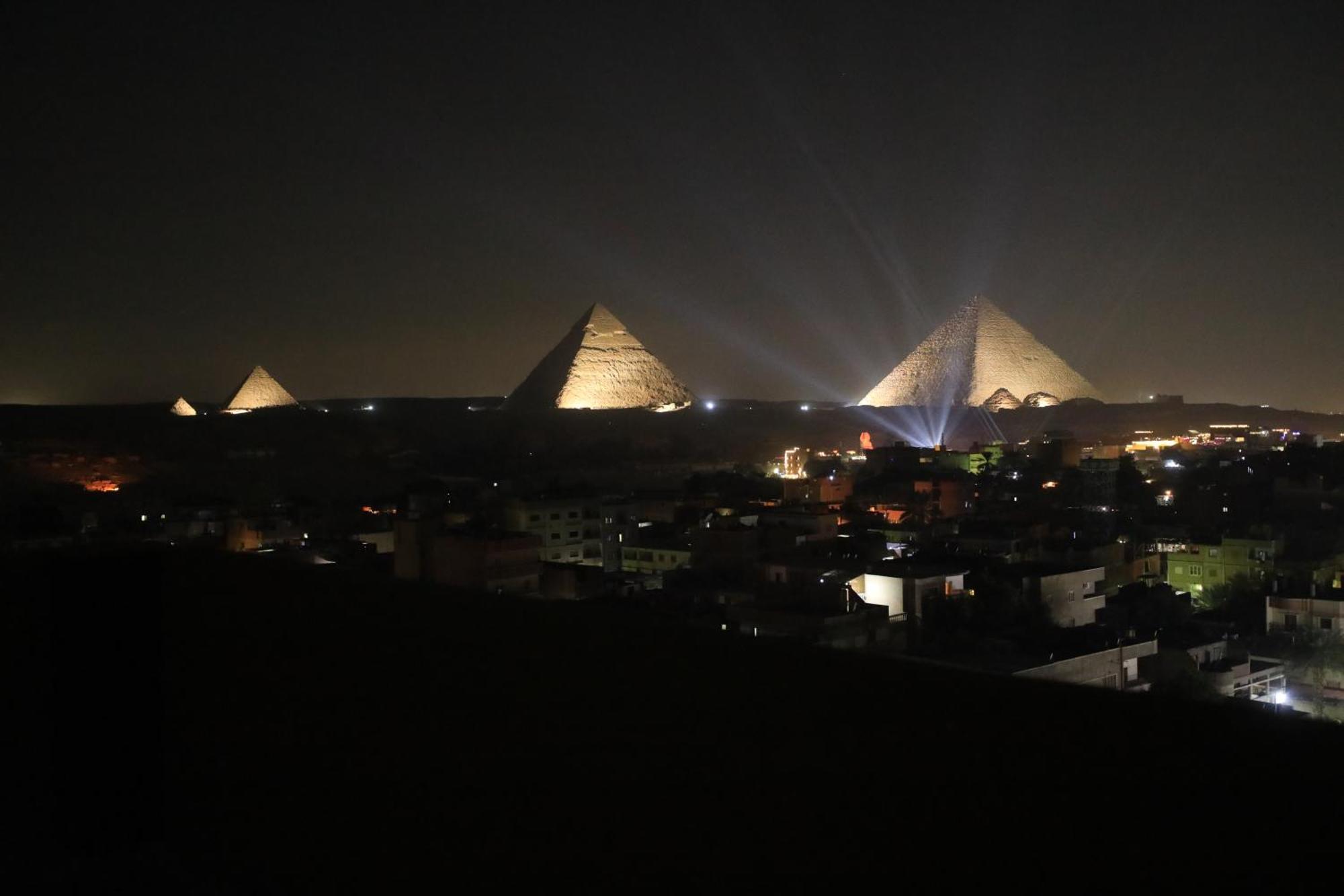 Pyramids Heart Hotel Kafret el-Gabal Exteriör bild