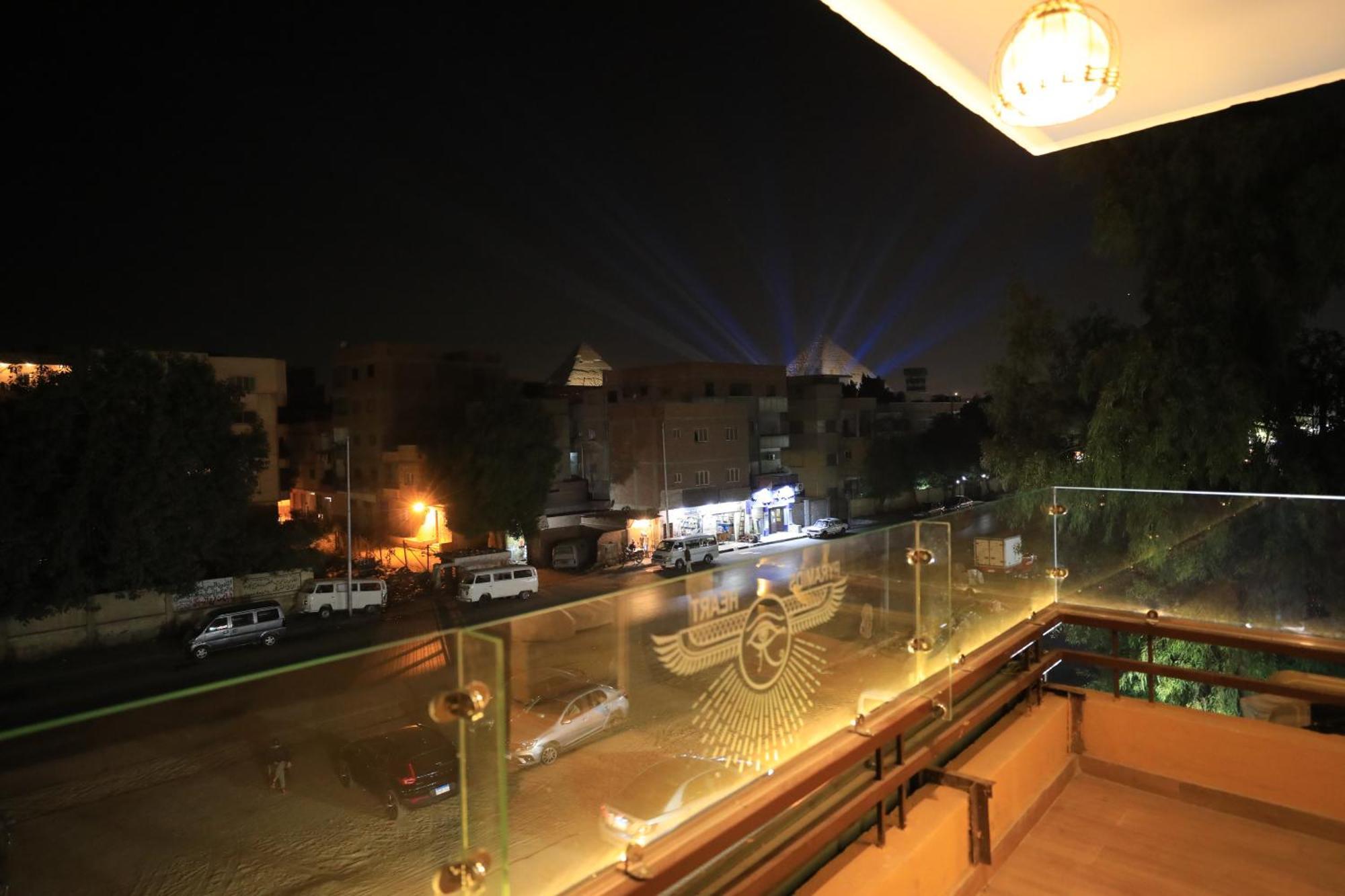 Pyramids Heart Hotel Kafret el-Gabal Exteriör bild